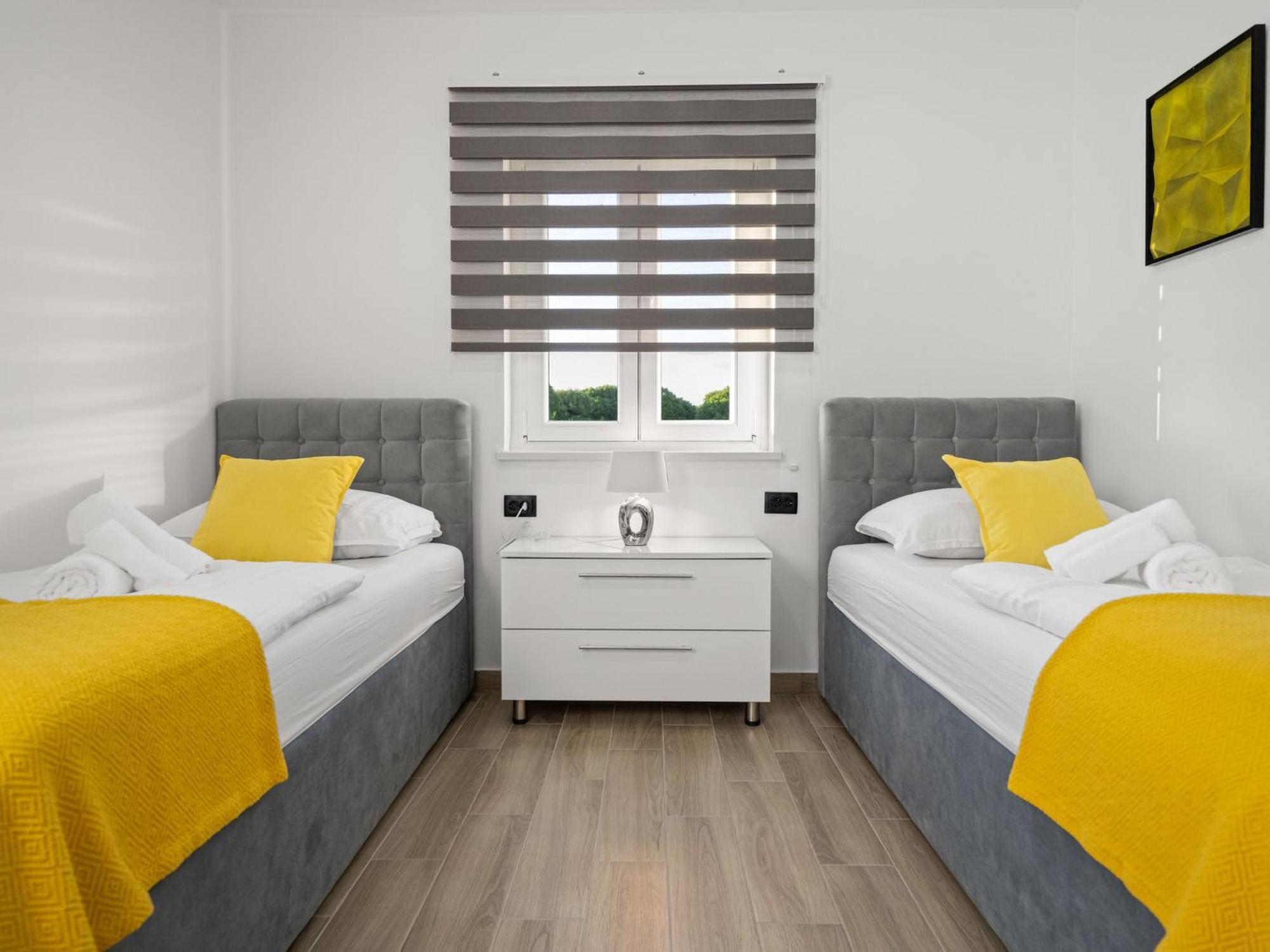 Holiday Home Villa Meraki By Interhome Rasa Exterior photo
